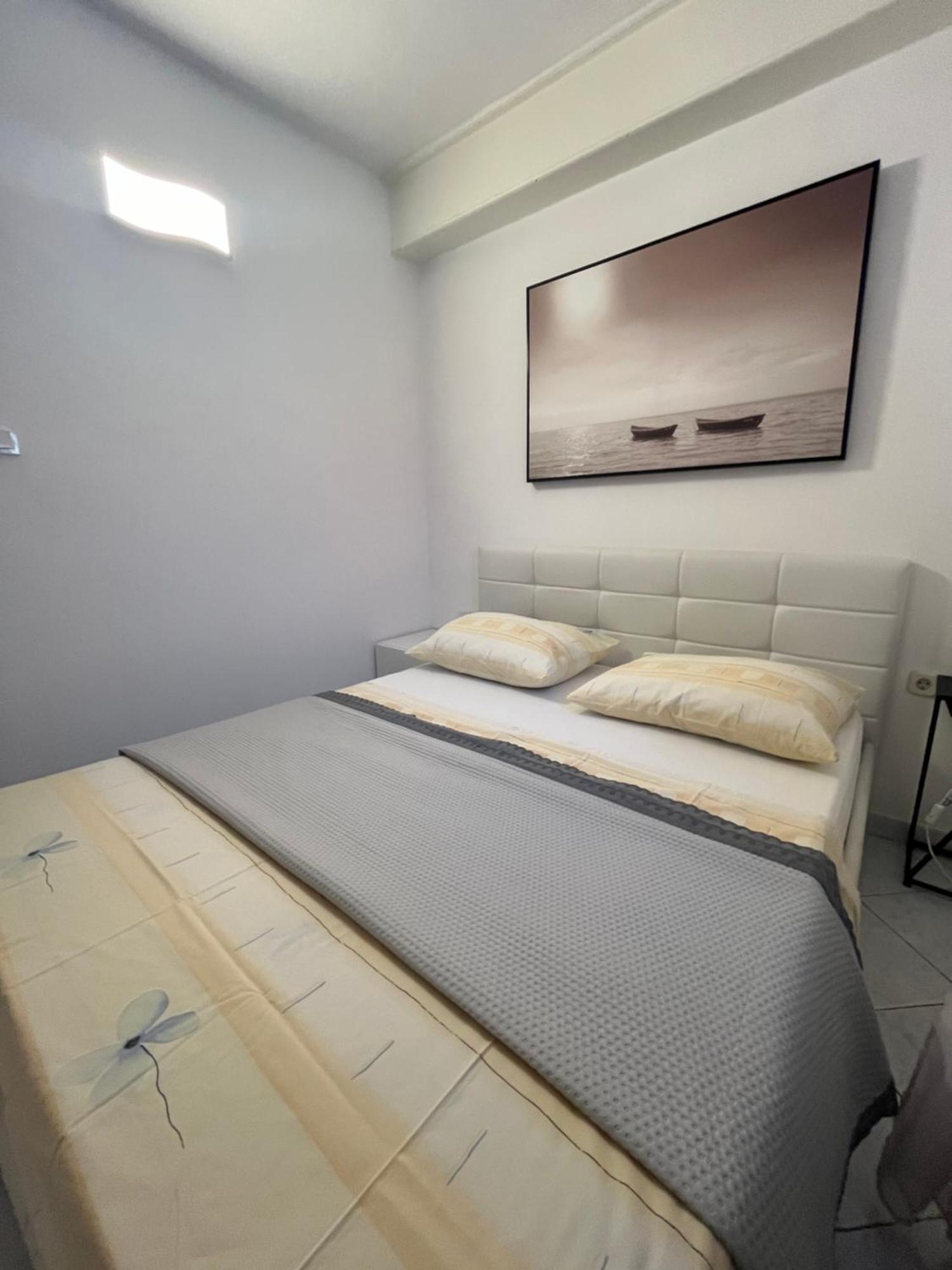 Apartments Marko Trogir Exterior photo